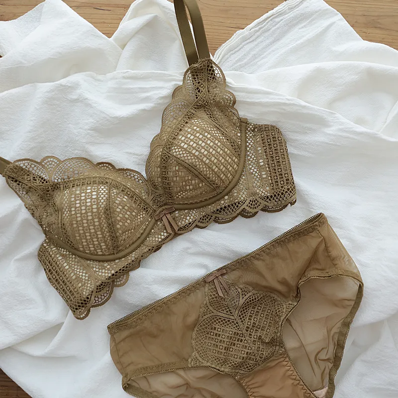 脇スッキリ 高通気性 A-Bカップ ノンワイヤー フェミニン 盛れる レース 貧乳ブラ ブラ・ショーツセット