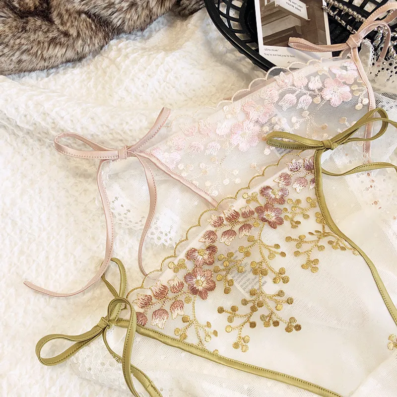 華やか 刺繡花柄 大人可愛い メッシュ ローウエスト 美尻 紐 Tバック・タンガ