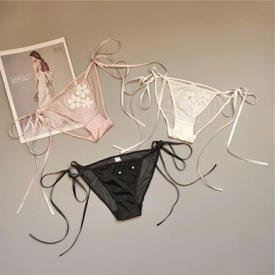 少女いっぱい アップリケ 締め付け感ゼロ 通気性良い 脱ぎやすい 紐パンＴバック・タンガ