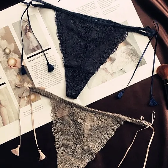 流行の予感 レース 超薄め フリンジ ボウタイ ローウエスト 通気性良い Ｔバック・タンガ