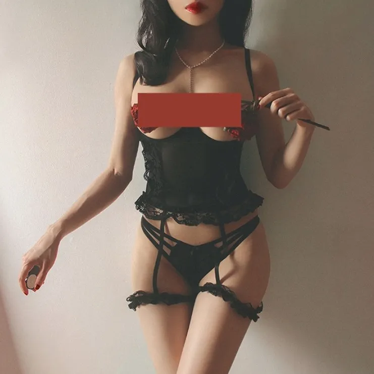 大胆的な露出 A-Fカップ グラマーサイズ  着瘦せ ガーターリング ワイヤー入り ブラ・ショーツセット