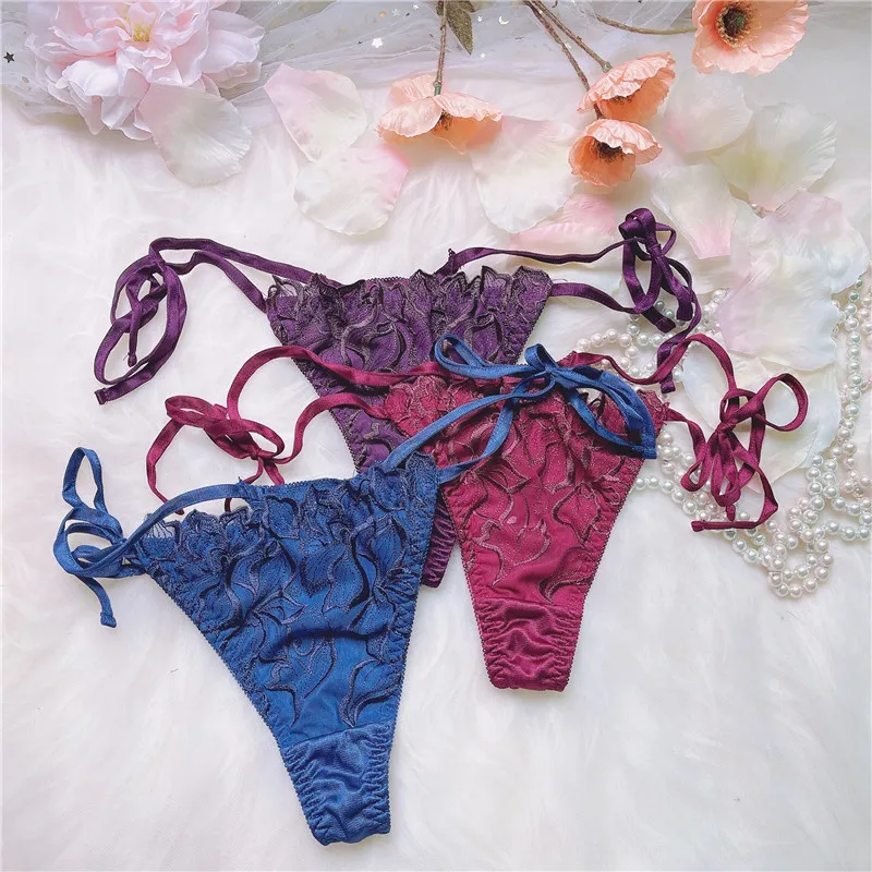ボウタイ 刺繍 セクシー 3色展開 ローウエスト 美尻 Ｔバック・タンガ