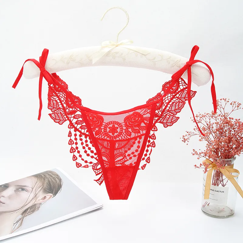 絶対欲しい 刺繡 ボウタイ 透かし彫り 誘惑 シームレス メッシュ Ｔバック・タンガ