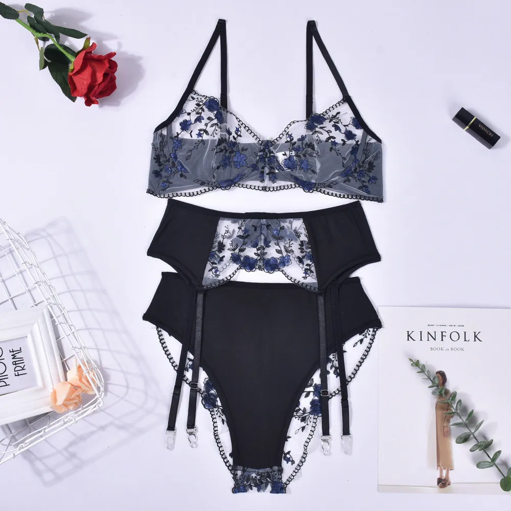 欧米スタイル 刺繡花柄 ワイヤー入り 美乳 ハミ肉ゼロ 透け感 ガーターベルト付き ブラ・ショーツセット