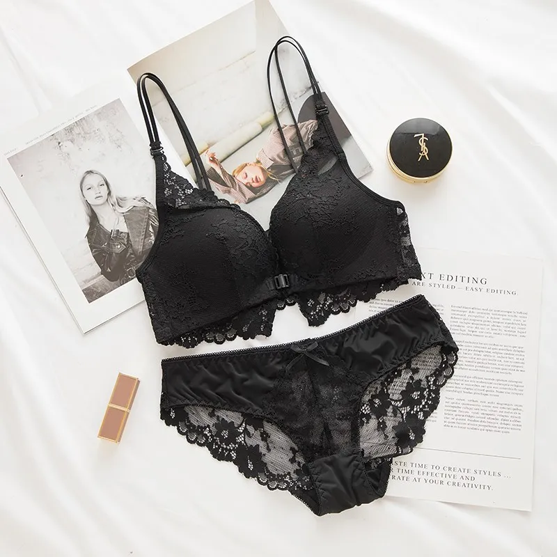 上品さたっぷり 谷間メイク フロントホック 美胸 A-Cカップ レース 切り替え ノンワイヤー フェミニン ブラ・ショーツセット