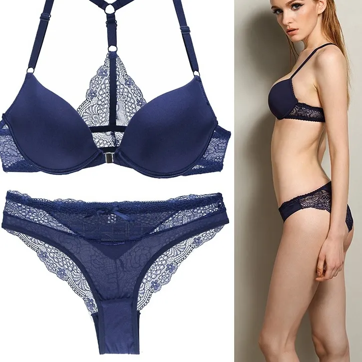 今季マストバイ フロントホック ワイヤー入り 谷間メイク A-Cカップ セクシー ブラ・ショーツセット