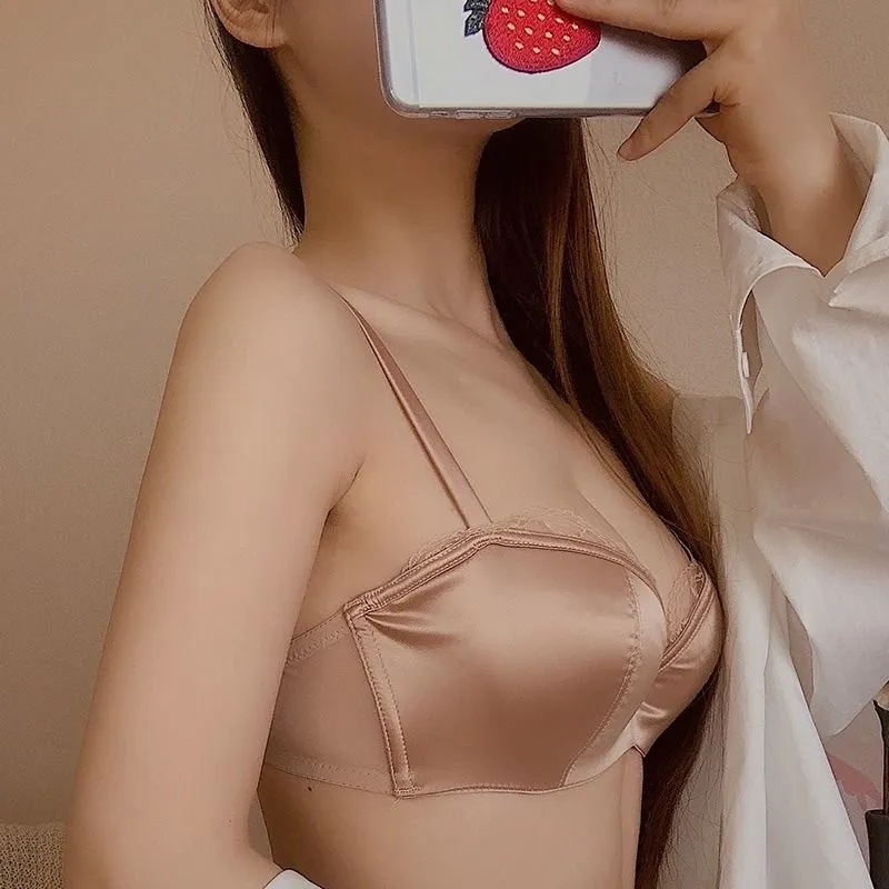 バスト美人 セクシー  脇高 薄手 育乳ブラ  A-Eカップ チラリ レース ワイヤー入り ブラ・ショーツセット