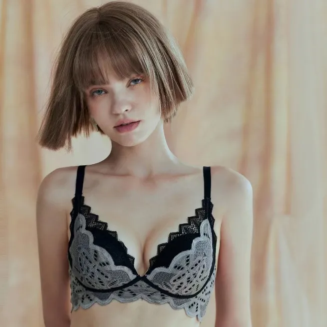 谷間メイク B-Cカップ レース ノンワイヤー 補整下着 セクシー 寄せる ブラ・ショーツセット