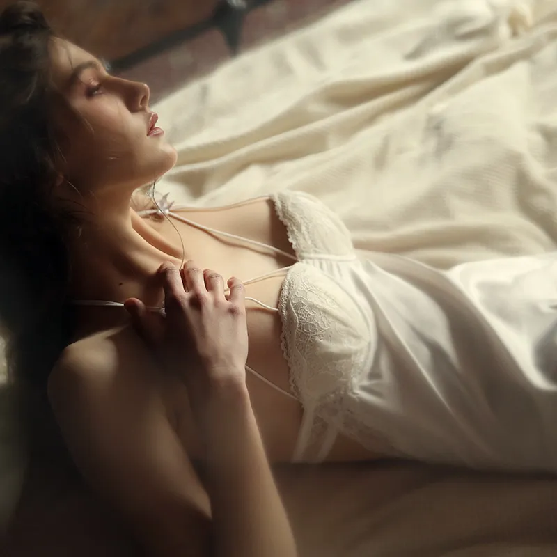 セクシー レース リボン 無地 バックレス ランジェリー