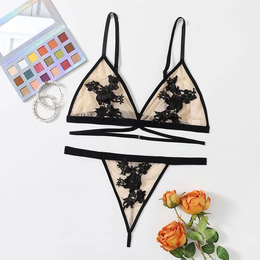 主役級 セクシー スケスケ 勝負下着 A-Cカップ ノンワイヤー 高通気性 ブラ・ショーツセット
