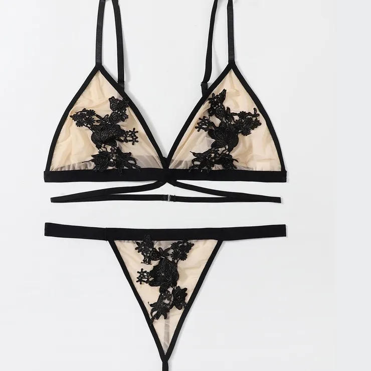 主役級 セクシー スケスケ 勝負下着 A-Cカップ ノンワイヤー 高通気性 ブラ・ショーツセット