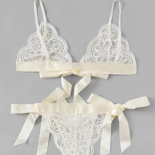 女子力アップ セクシー ボウタイ 高通気 セクシー 透け感 ノンワイヤー ブラ・ショーツセット