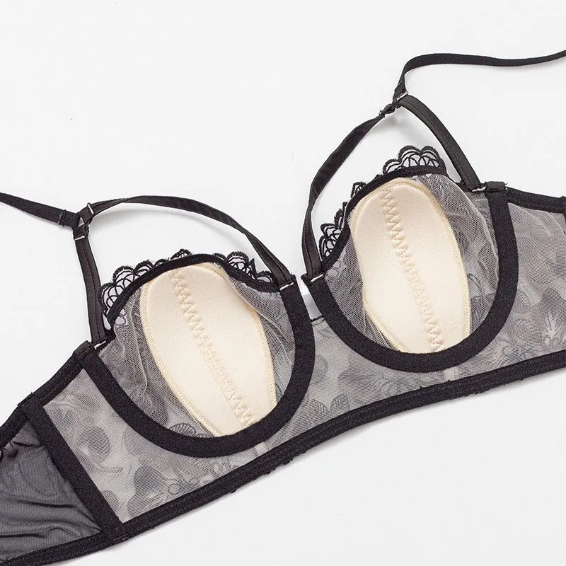 エロ可愛い ソフトワイヤー 胸小さく見え 単品注文 花模様 レース A-Cカップ 超絶 ブラ・ショーツセット