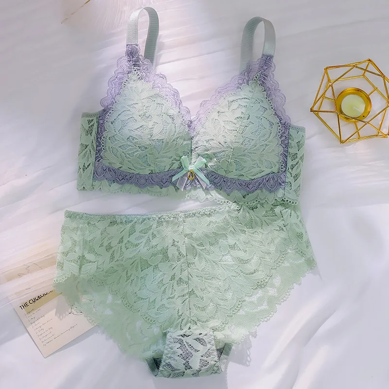 夏を楽しむ 総レース ノンワイヤー 離れ乳改善 蒸れない B-Eカップ 背中すっきり 肌着 ハミ肉ゼロ ブラ・ショーツセット