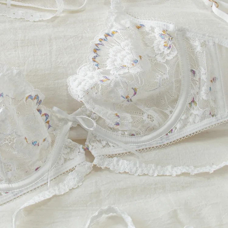 ロマンチック レース 美乳 ワイヤー入り A-Cカップ 刺繡 谷間メイク セクシー ブラ・ショーツセット