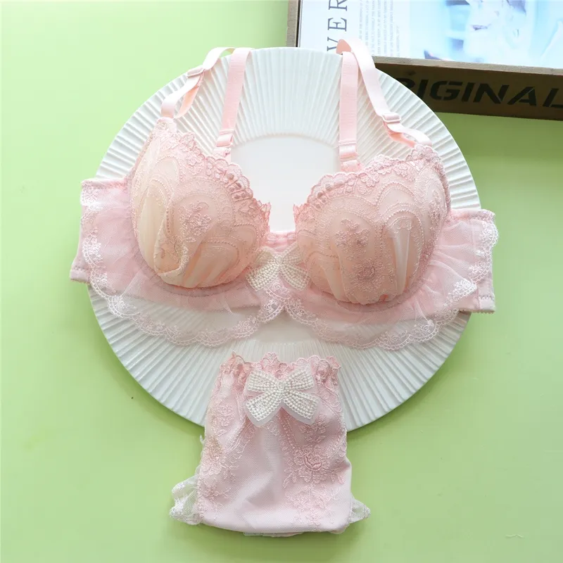 まん丸バスト 単品販売可能 ワイヤー入り A-Eカップ レース フリル お揃い効果 ブラ・ショーツセット