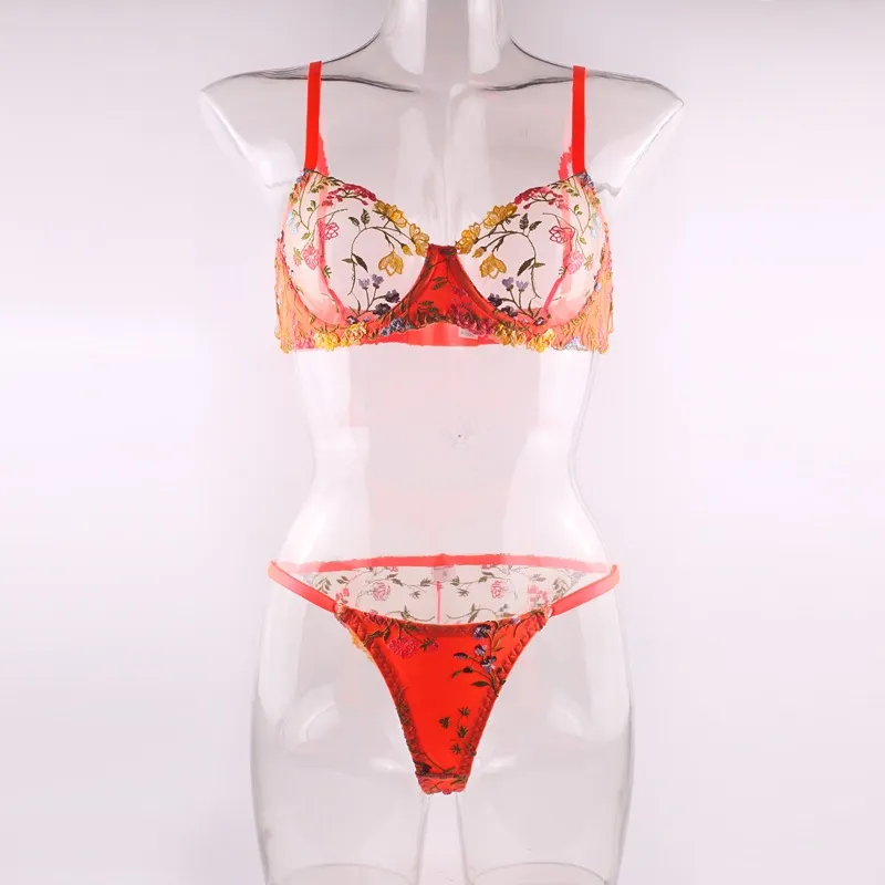 刺繡花柄 セクシー スケスケ ワイヤー入り 華やか 薄い キレイなライン ブラ・ショーツセット