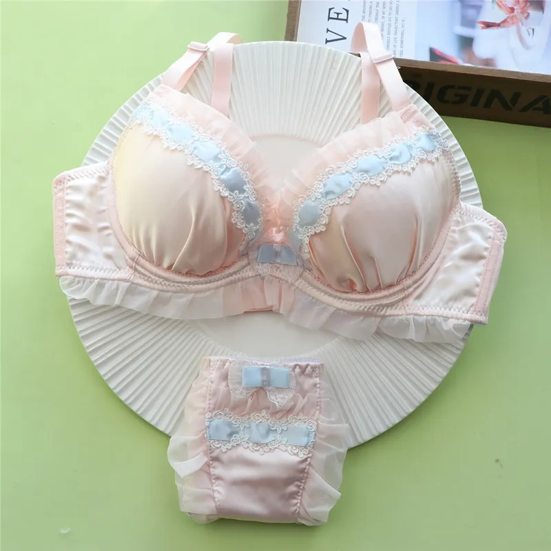 ガーリッシュ 単品販売可能 離れ乳改善 ワイヤー入り A-Eカップ レース 補正 ブラ・ショーツセット