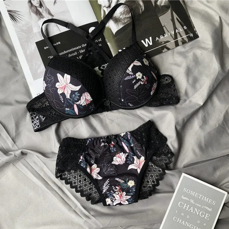 全3色 プリント レース 薄手 下着 セクシー  B-Eカップ ワイヤー入り ブラ・ショーツセット