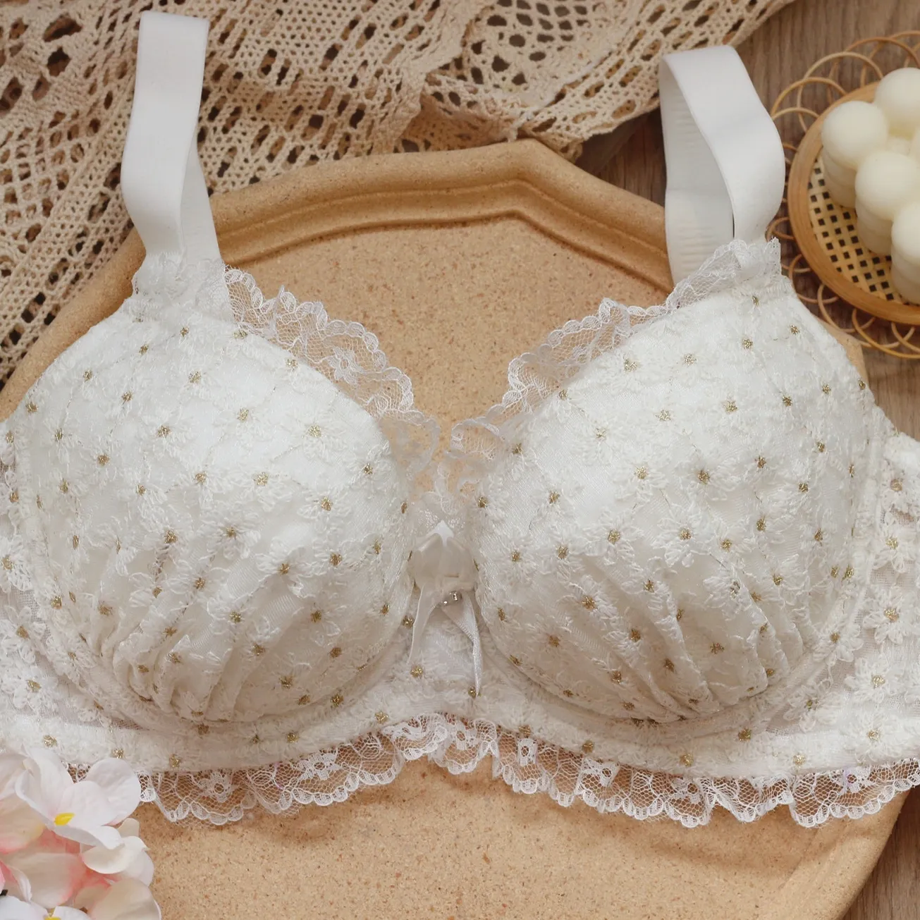 スウィート レース 刺繡 花柄 ワイヤー入り B-Hカップ パッドあり 美谷間 ブラ・ショーツセット
