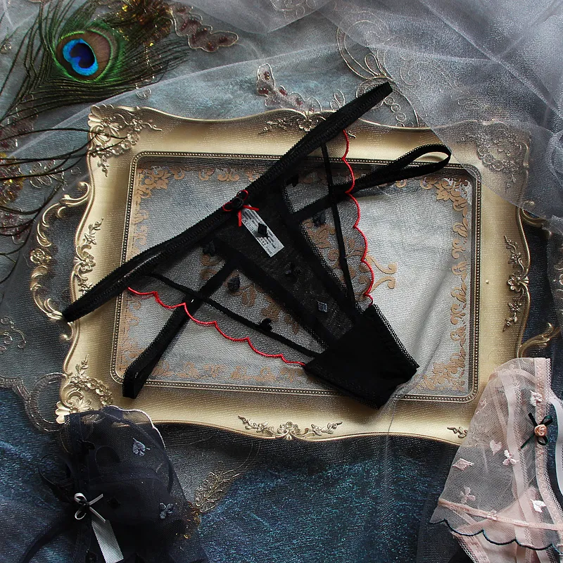 セクシー レース 透かし彫り 無地 刺繍 Ｔバック・タンガ