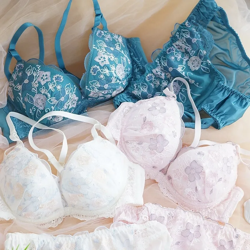 育乳 スウィート フラワー柄 刺繡 A-Gカップ 脇高 レース ワイヤー入り ブラ・ショーツセット