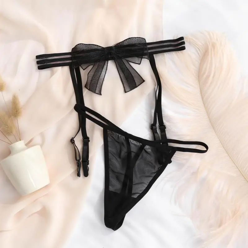 【ガーターベルト付き】 セクシー メッシュ 透け感 リボン付き Ｔバック・タンガ