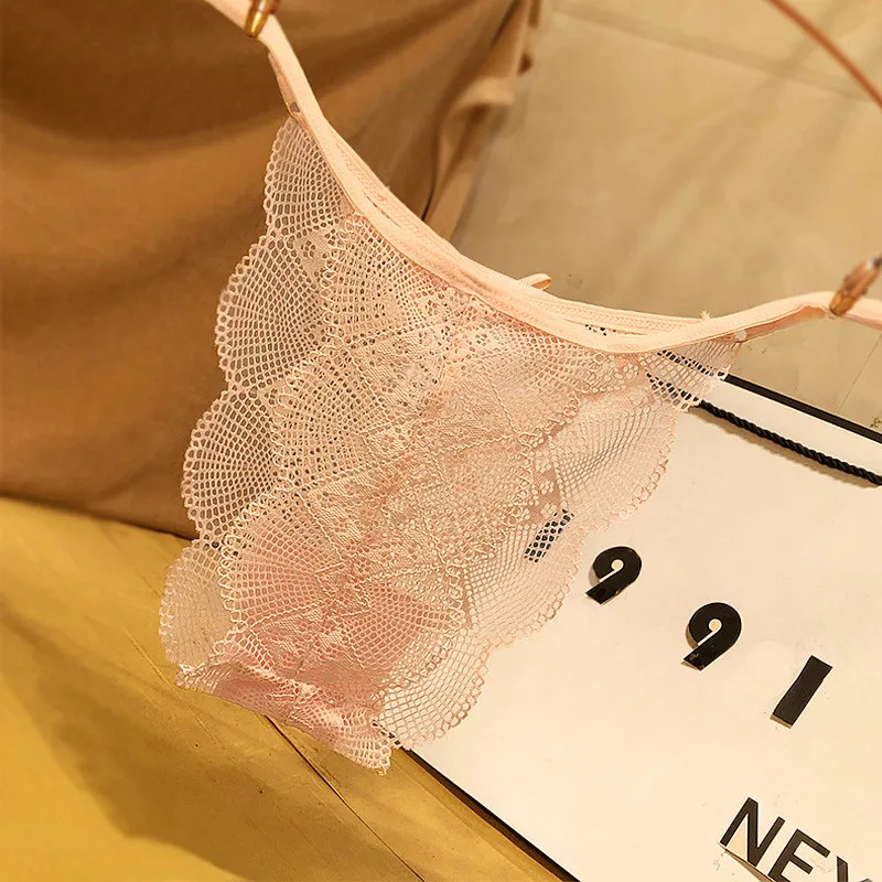 魅力の一枚 スケスケ 総レース 美尻 高通気 シームレス セクシー Tバック・タンガ