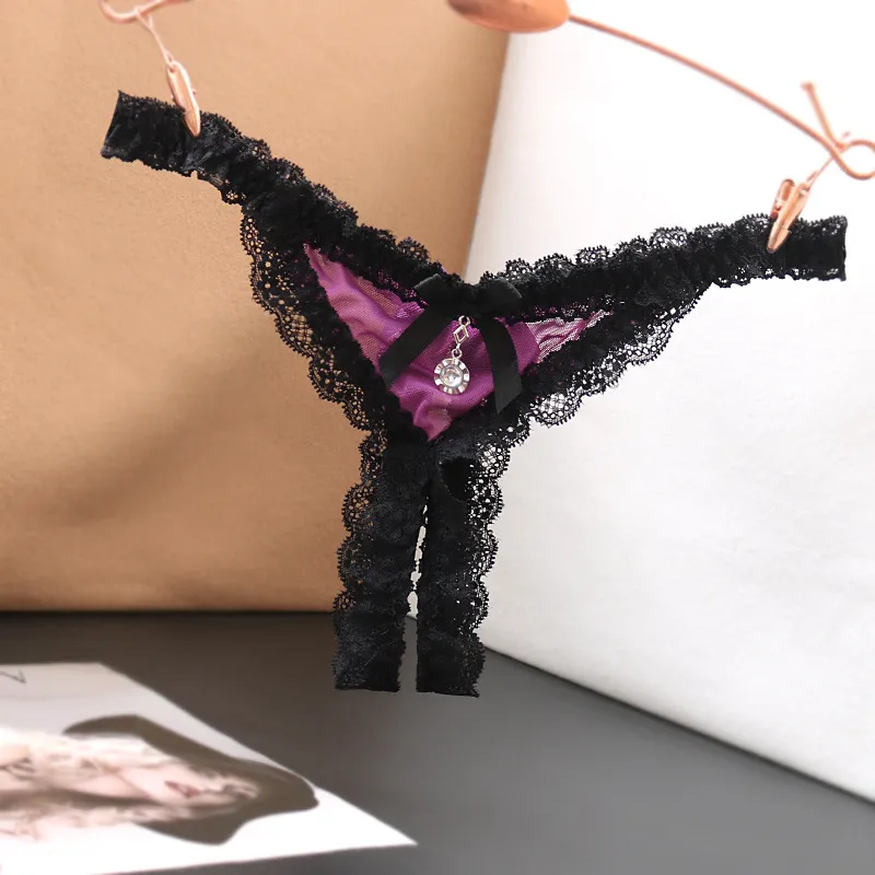 エロ下着の王道 マンネリ解消 穴開き 過激 レース 超セクシー Ｔバック・タンガ