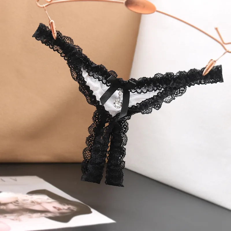 エロ下着の王道 マンネリ解消 穴開き 過激 レース 超セクシー Ｔバック・タンガ