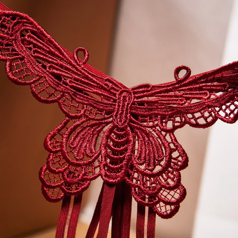 蝶のデザイン セクシー 穴開き パール付き 誘惑力アップ Tバック・タンガ