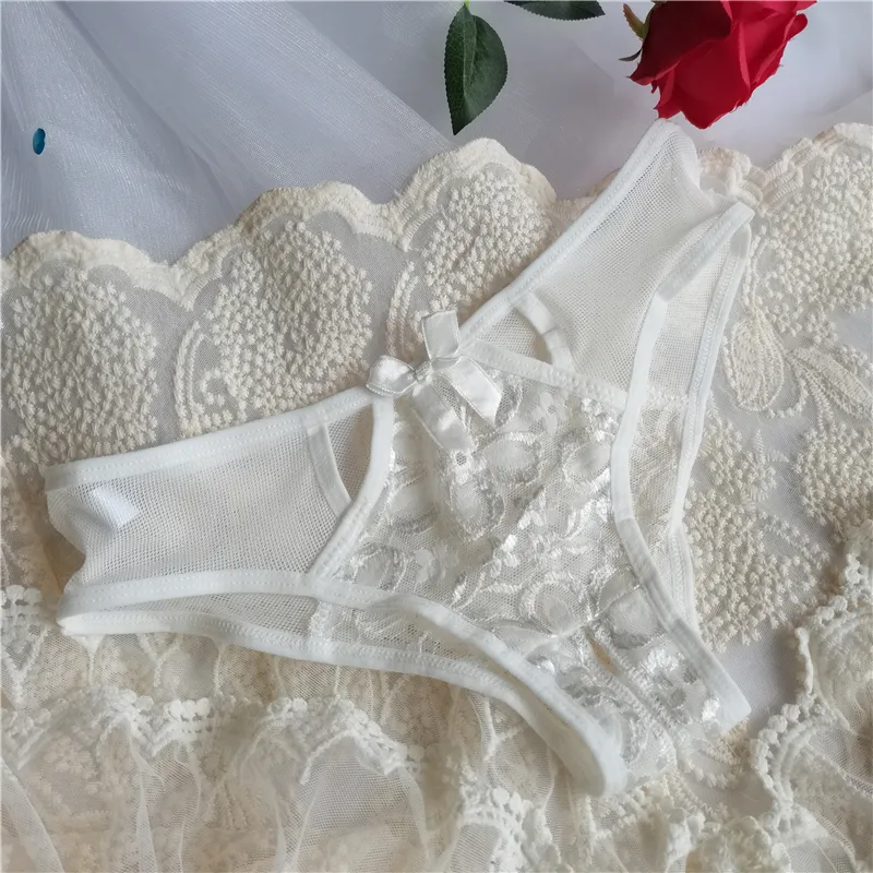 セクシー あざとい レース 穴開き リボン飾り メッシュ スケスケ Tバック・タンガ