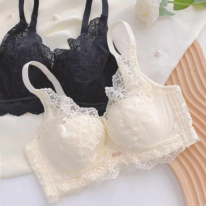 ゴージャスなレース 刺繡 可愛い ハミ肉ゼロ B-Cカップ ソフトワイヤー ブラジャー
