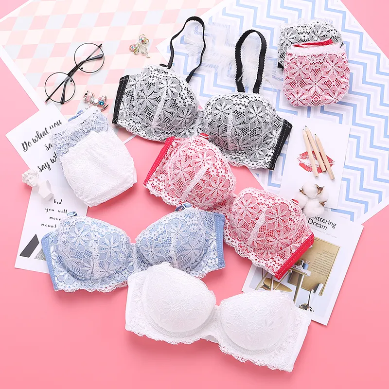 （A-Bカップ）しっかり盛れる ファッション 花柄あり ワイヤー入り 後ろホック キュート ブラ・ショーツセット