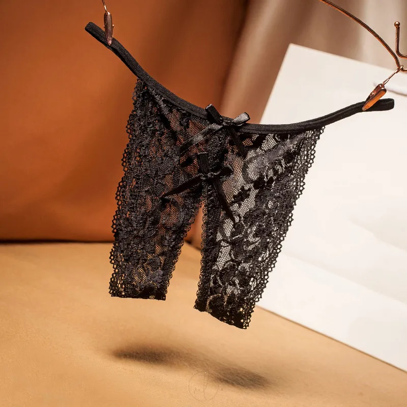 誘惑 総レース 穴開き リボン付き セクシー 過激エロ 透け透け Ｔバック・タンガ
