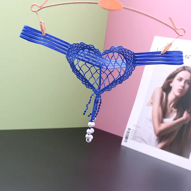 デザイン性抜群 透かし彫り レース ビーズ付き 通気性良い クッション性 Ｔバック・タンガ