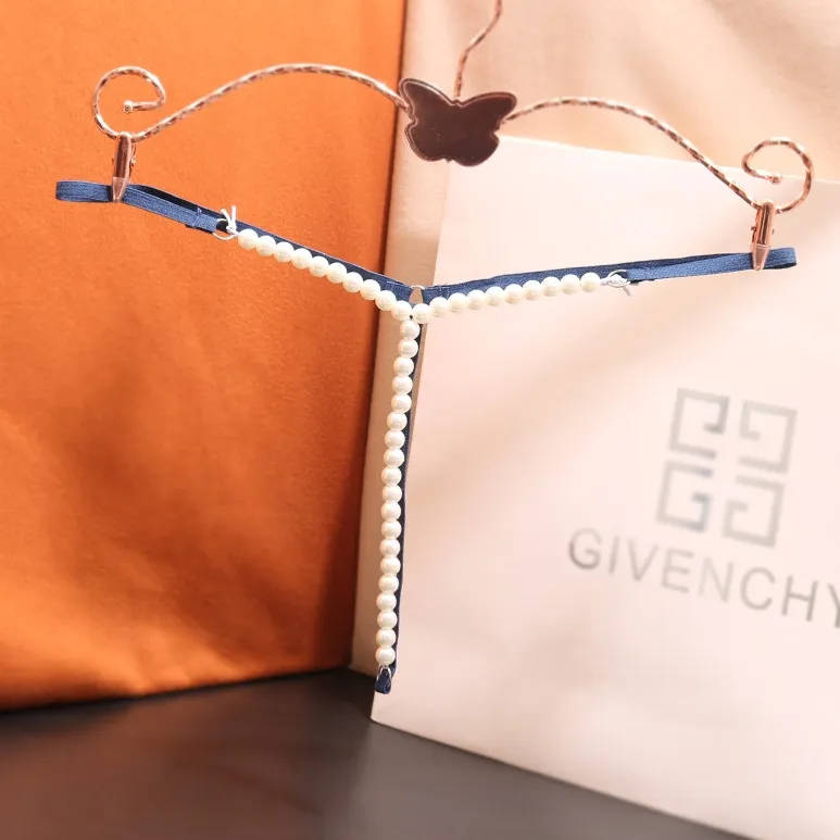 誘惑 ビーズ付き セクシー 穴開き セクシー 瞬間脱着 Ｔバック・タンガ