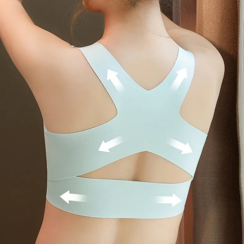 大きいサイズも揃えた 流れ防止 前ホック 夜用ブラ ノンワイヤー 違和感ゼロ 育乳 ナイトブラ