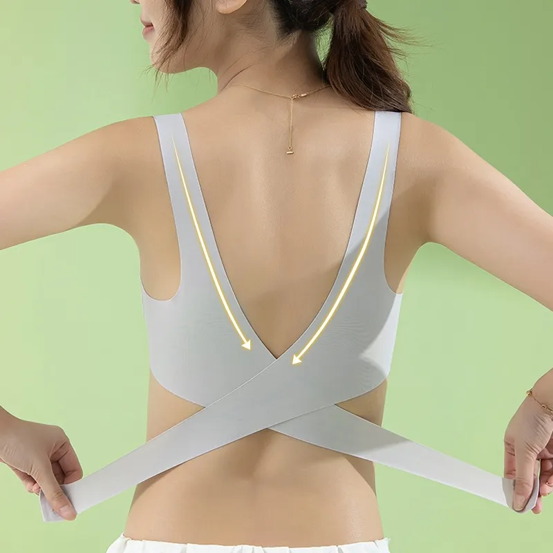 補正下着 美胸メイク サポート感 育乳 チラリ防止 前ホック 夜用ブラ ノンワイヤー ナイトブラ