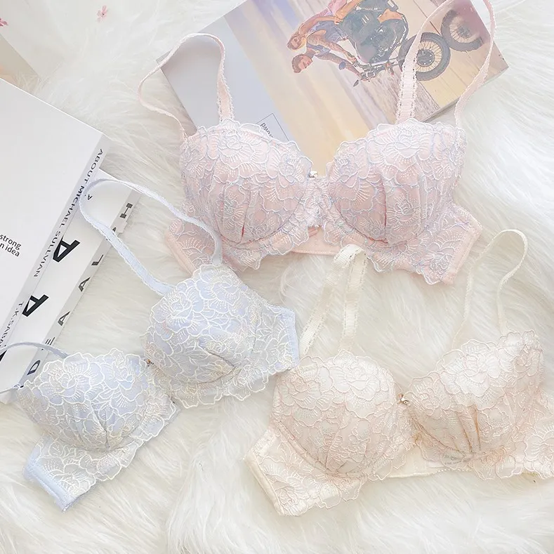 刺繡フラワー ワイヤー入り B-Fカップ バストアップ 重力に逆らい ブラジャー