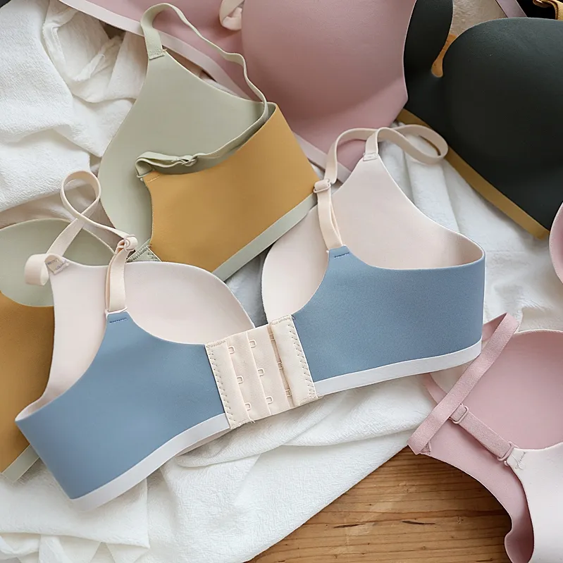 (A-Bカップ) 人気新作 シンプル かわいい 後ろホック ナイト用 ノンワイヤー ブラ・ショーツセット