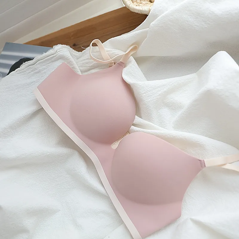 (A-Bカップ) 人気新作 シンプル かわいい 後ろホック ナイト用 ノンワイヤー ブラ・ショーツセット