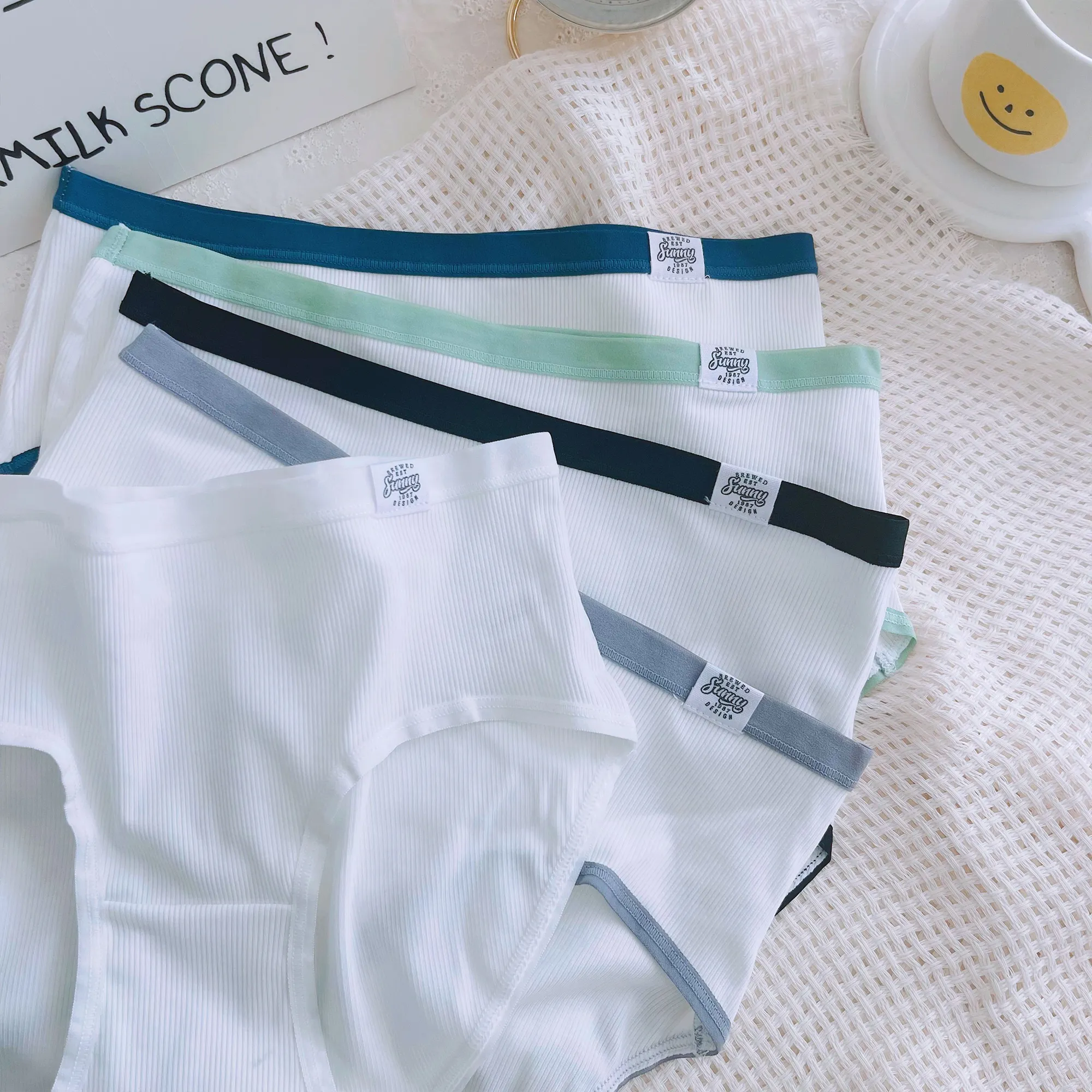 楽ちん 女子高生 可愛い 切り替え 高通気 通気性良い スタンダードショーツ