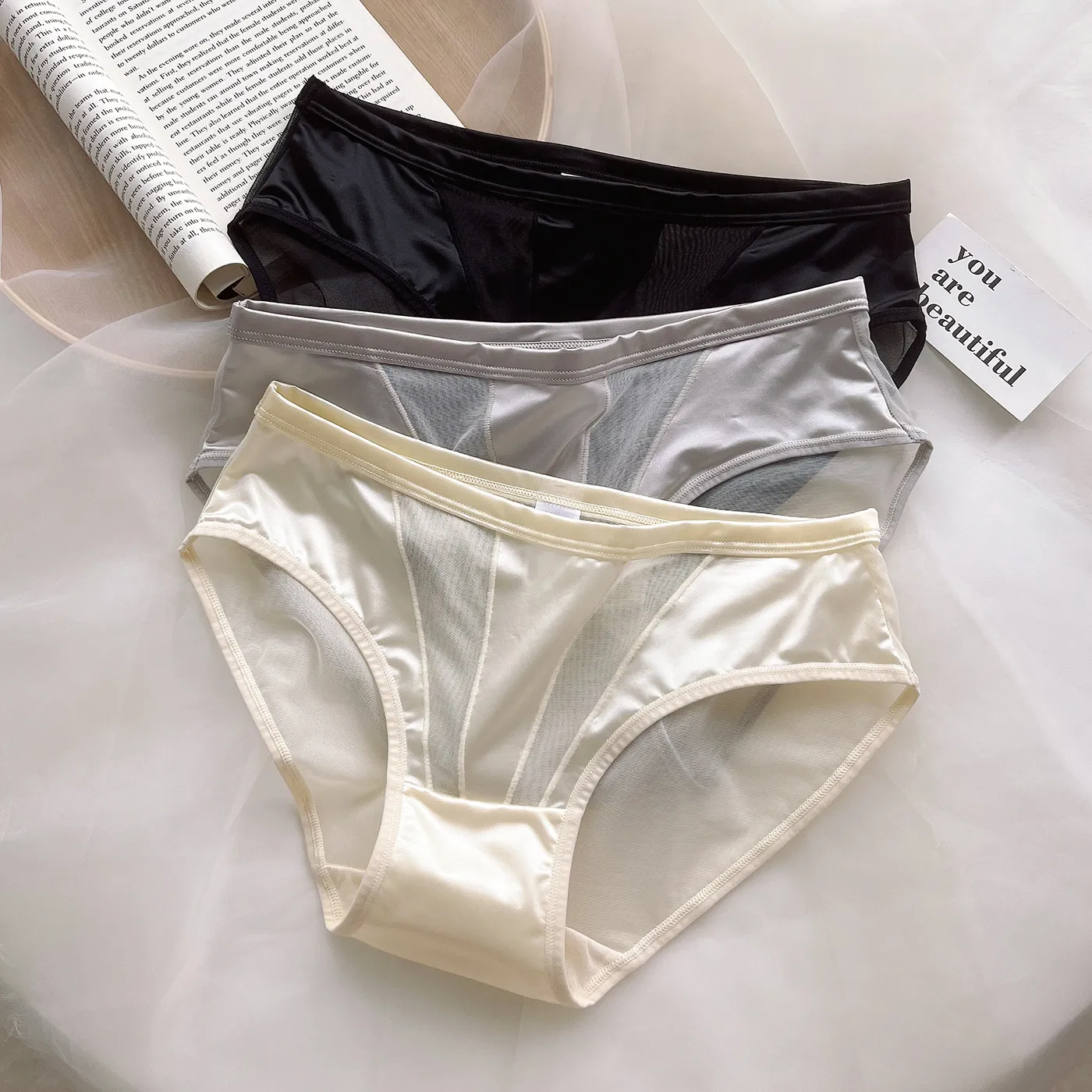 響かない 肌に優しい コットン 高級感 無地 スケスケ 少女 スタンダードショーツ