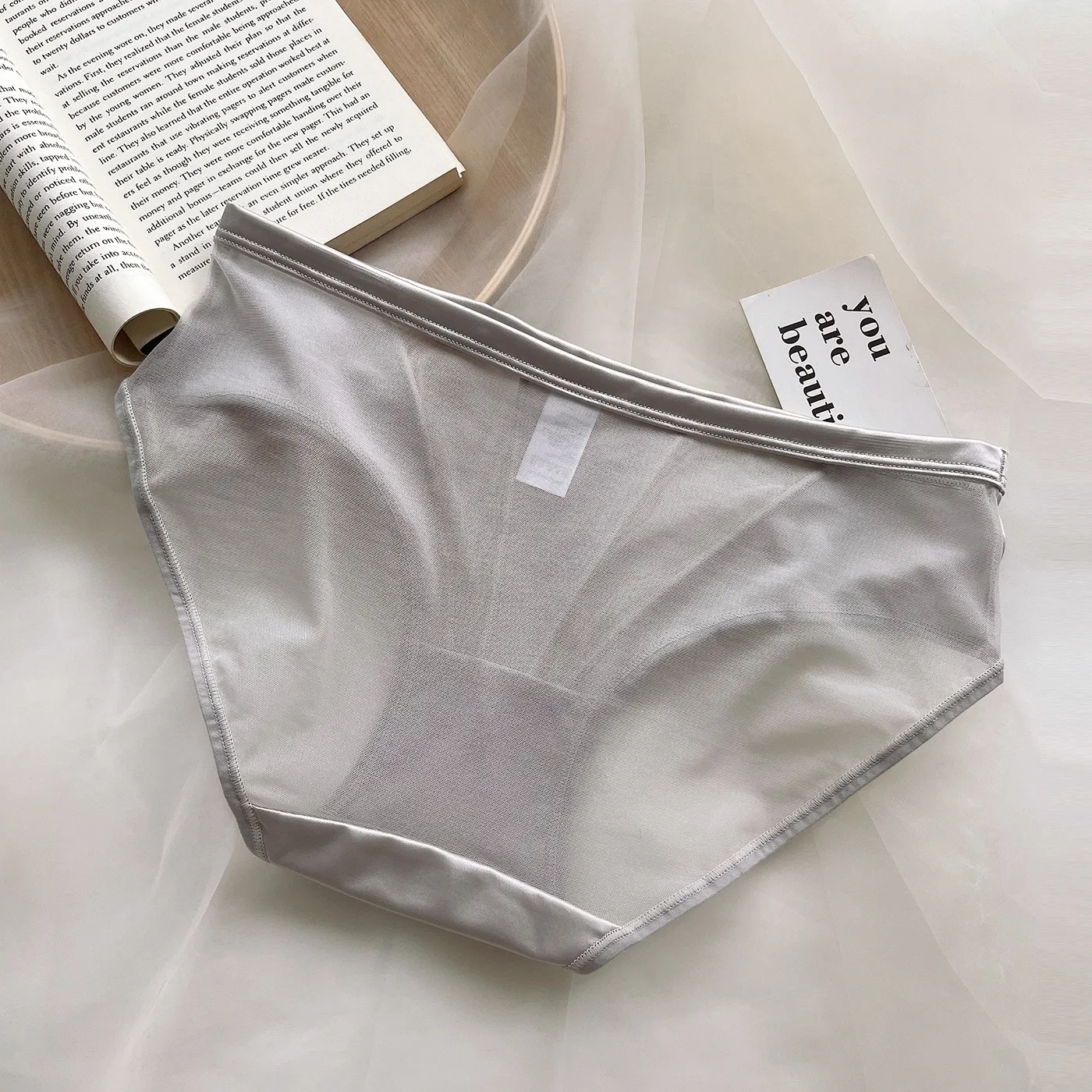 響かない 肌に優しい コットン 高級感 無地 スケスケ 少女 スタンダードショーツ