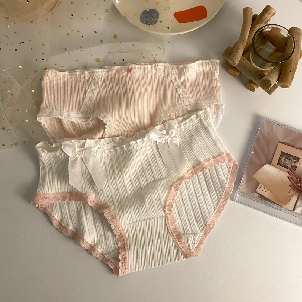 4枚組 レース キュート 通気性高い コットン 女子高生 美尻 ガーリッシュ ショーツ