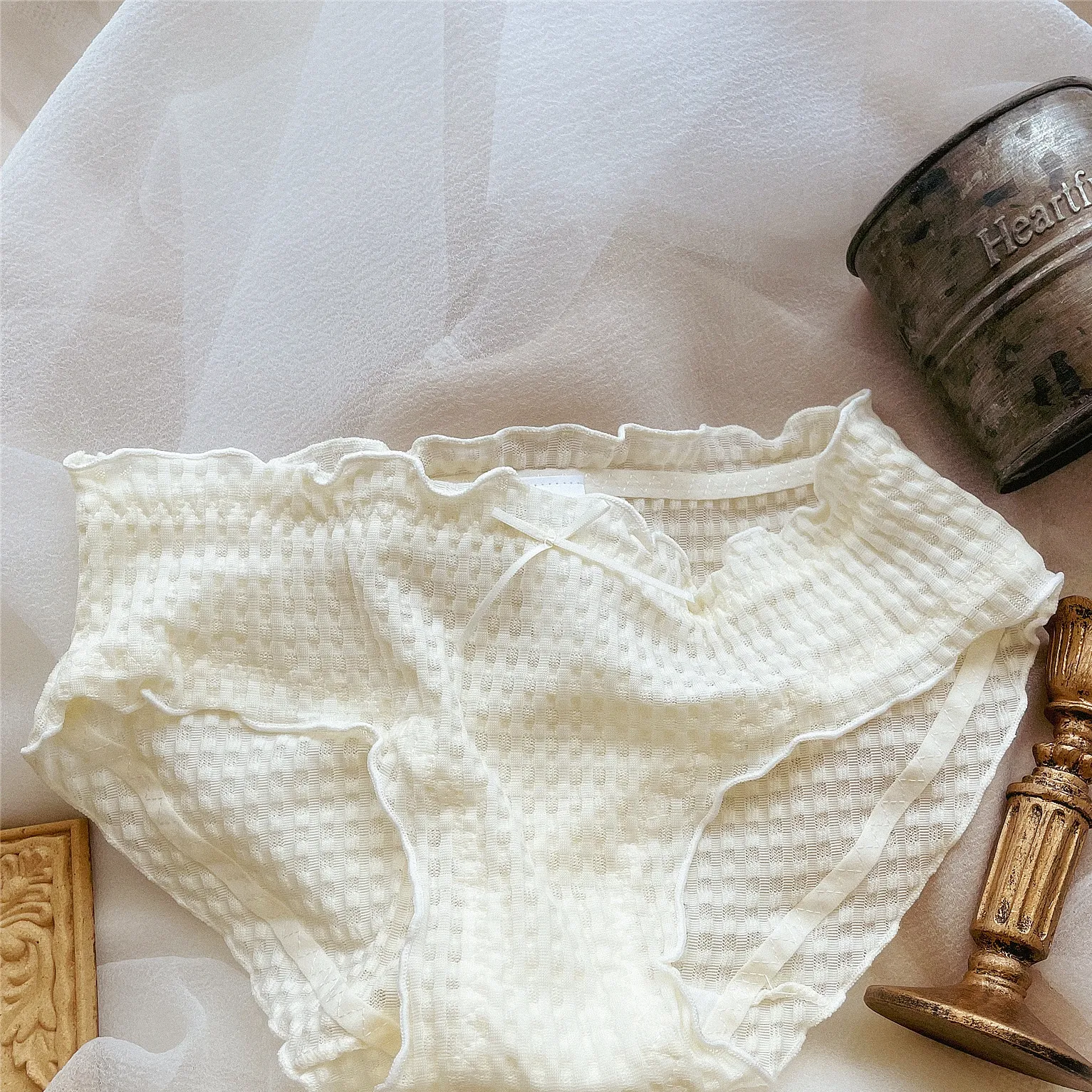 スウィート 大人可愛い 柔らかい メッシュ フリル 美尻 スタンダードショーツ