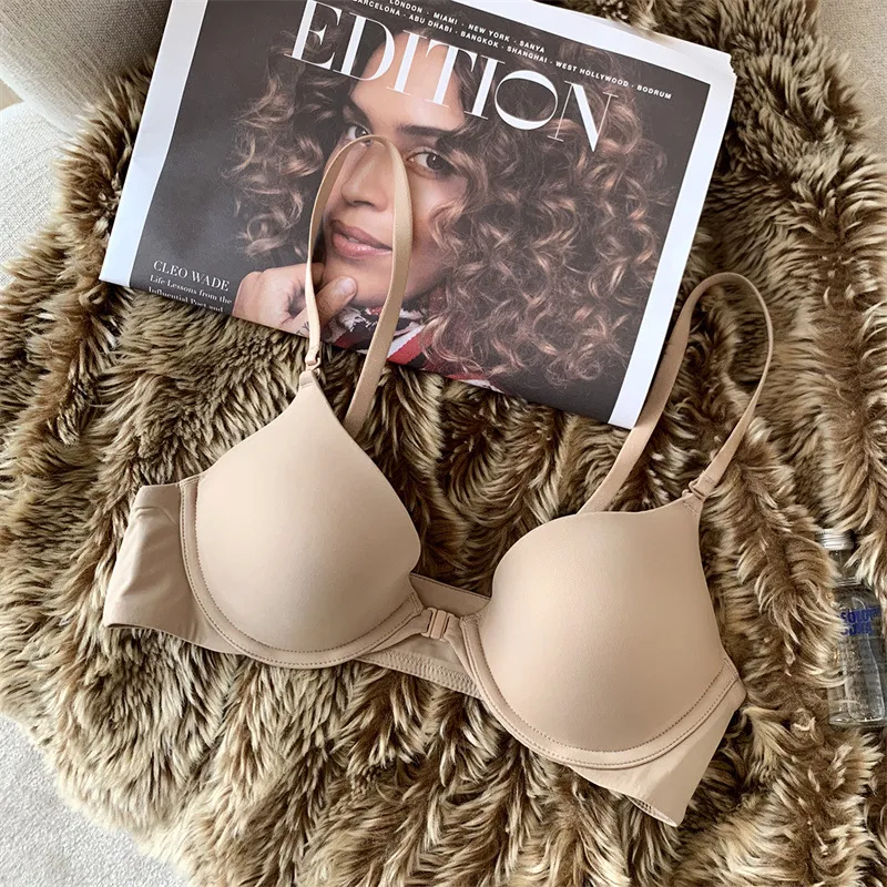 背中スッキリ ソフトワイヤー A-Bカップ おしゃれ セクシー ハミ肉ゼロ 谷間メイク ブラ・ショーツセット