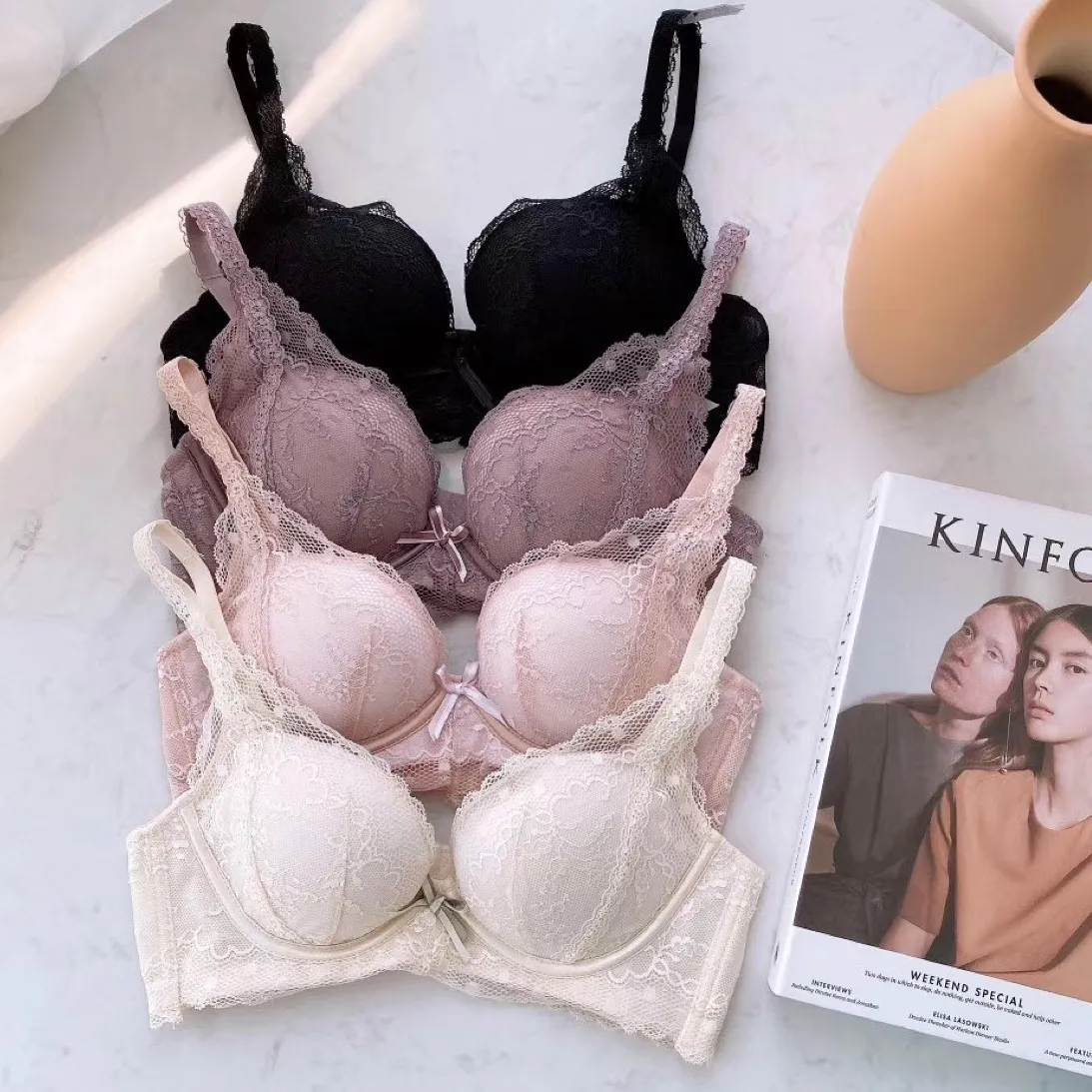 ボリュームUP 補整 脇高 A-Bカップ ノンワイヤー 盛れる 育乳 ブラ・ショーツセット