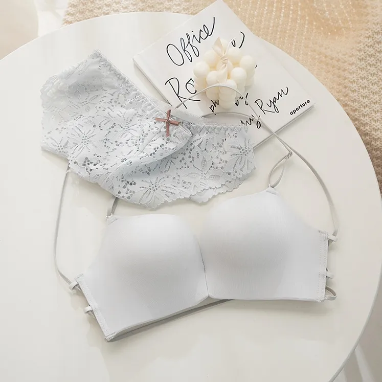 フロントホック 背中魅せ ノンワイヤー A-Bカップ 脇高 中心に寄せ ブラ・ショーツセット